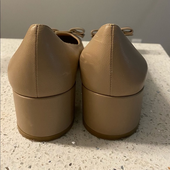 Salvatore Ferragamo color-block bow pumps - Picture 6 of 6